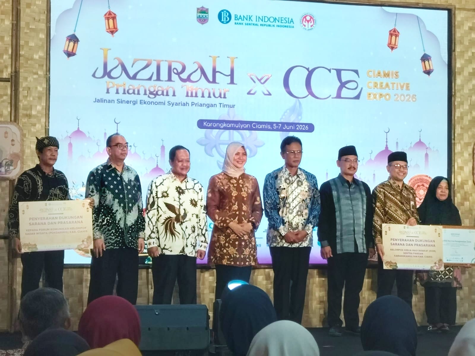 Pusat Halal Salman ITB Dampingi 15 UMKM Raih Sertifikasi Halal, Zona KHAS Rest Area Karangkamulyan Ciamis Resmi Diluncurkan